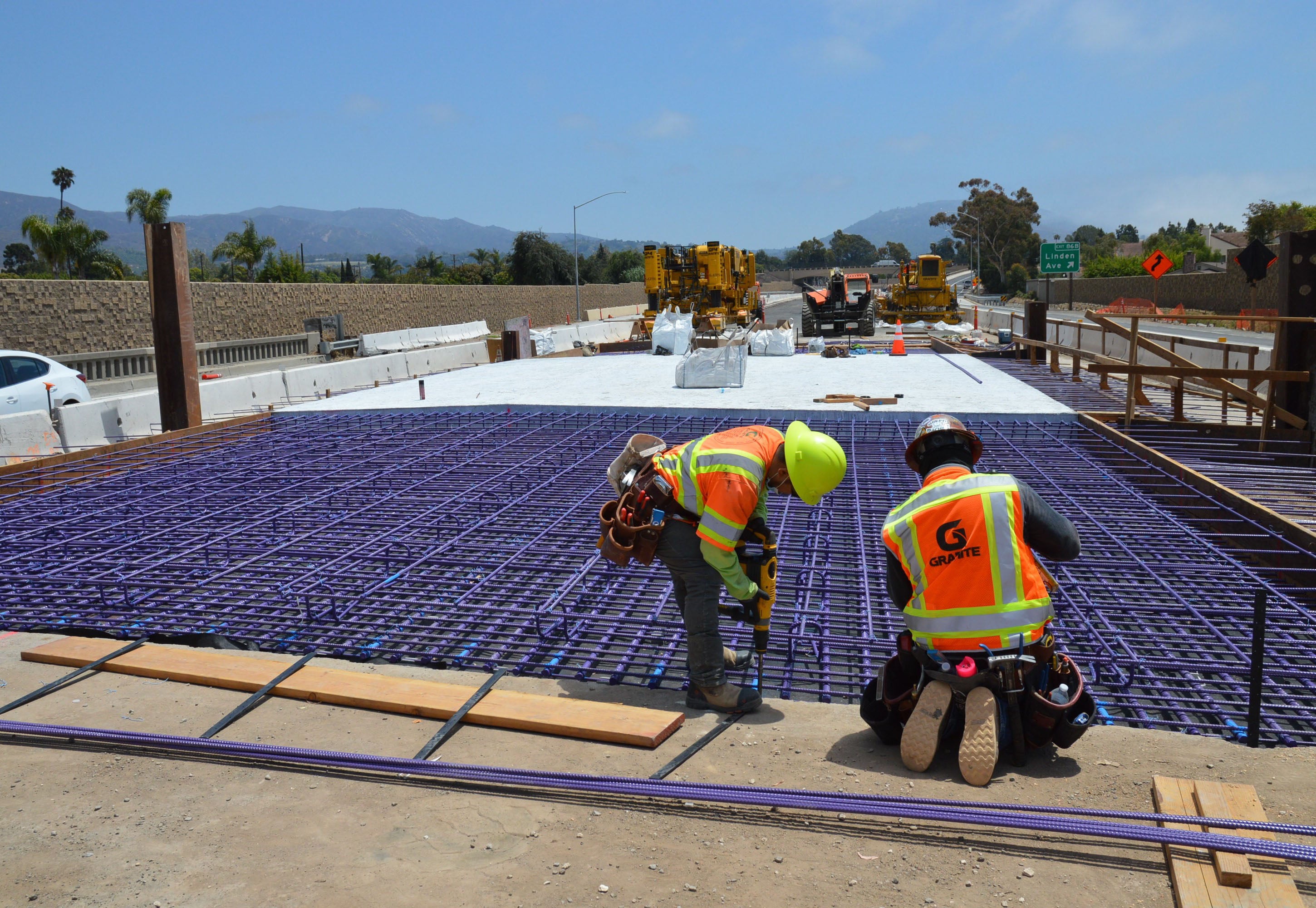 Franklin Creek Bridge construction