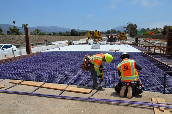 Franklin Creek Bridge construction