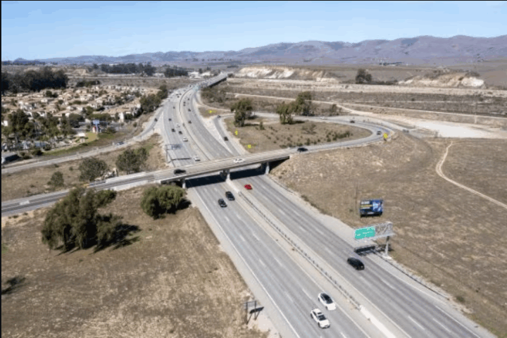 Highway 101 – State Route 135 (Broadway Interchange)