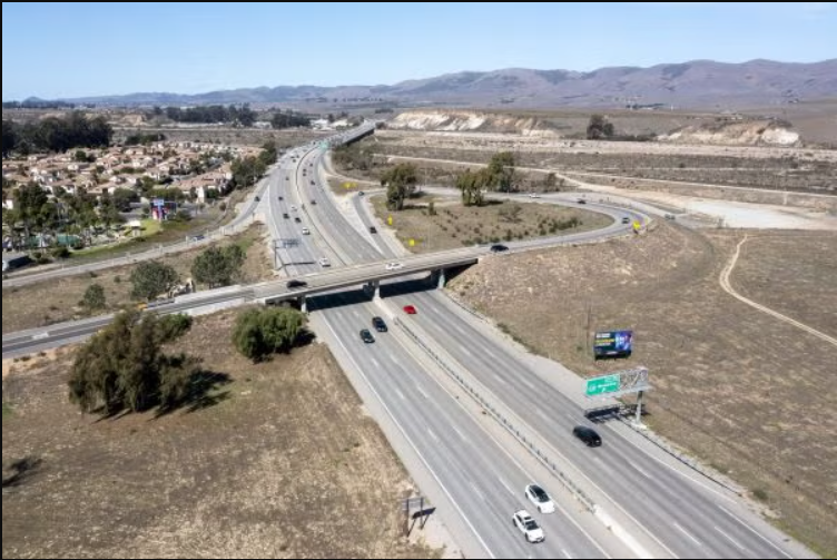 Highway 101 – State Route 135 (Broadway Interchange)